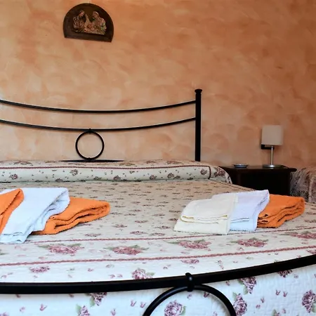 Pivi Bed & Breakfast Ponti sul Mincio