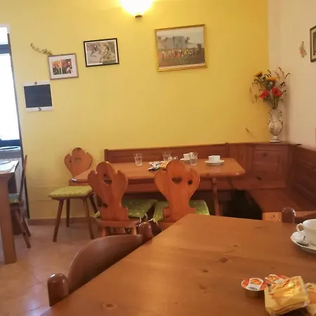 Frühstückspension Pivi *